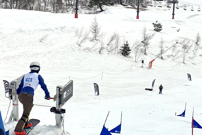 OJK所属　プロスノーボーダー